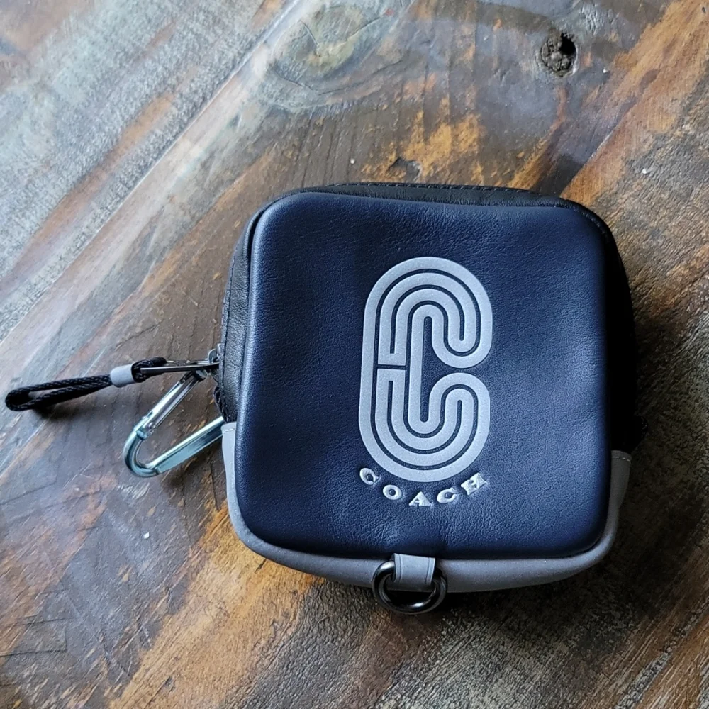 Coach Hybrid Pouch - Picture 1 of 4